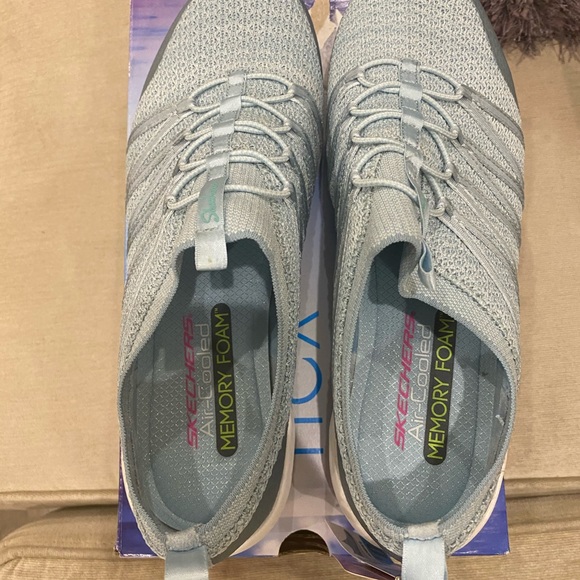 skechers ultra flex memory foam